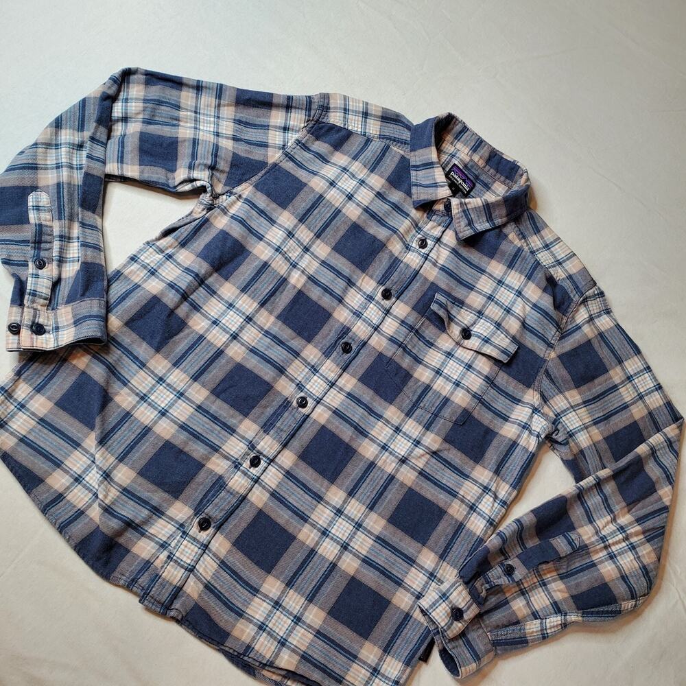 Patagonia Mens Size M Fjord Flannel Shirt Plaid Long-Sleeved Blue 54020